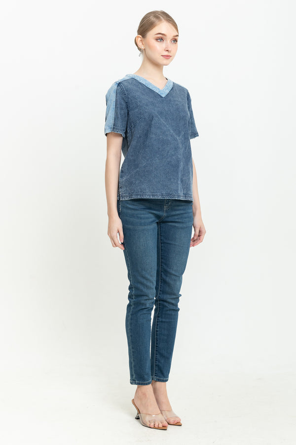 N2 - Denim Top 7540