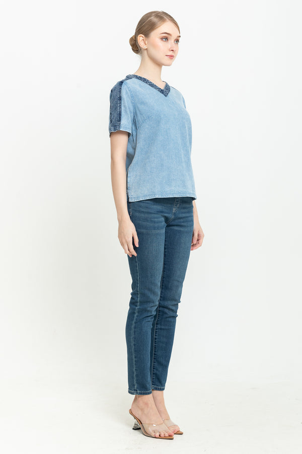N2 - Denim Top 7540